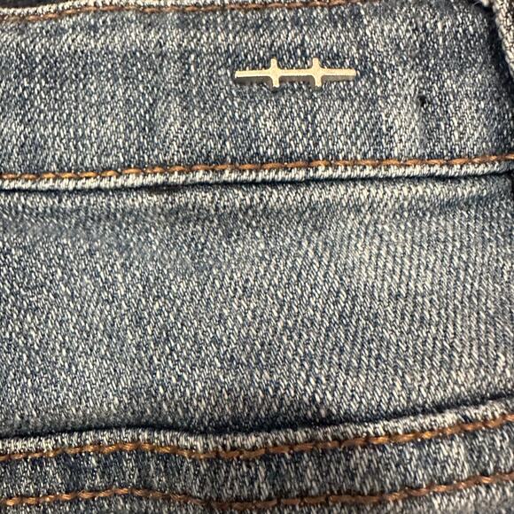 Habitual Girl Mid Rise Skinny Jeans sz 10 Distressed Frayed Hem - Picture 4 of 9